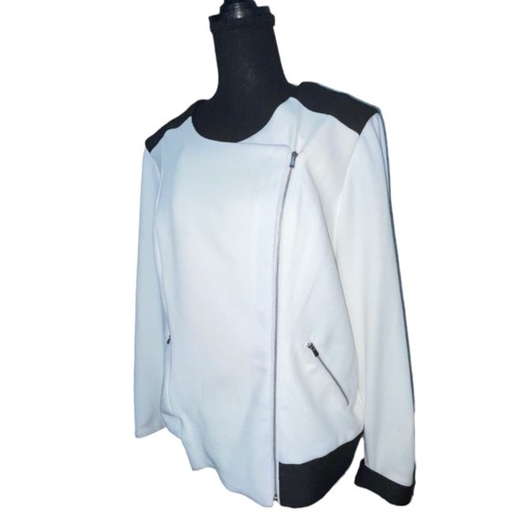 NY Collection Jackets & Blazers - NY Collection Ivory Zip Front Jacket Women’s Colorblock Black Trim Banded Hem